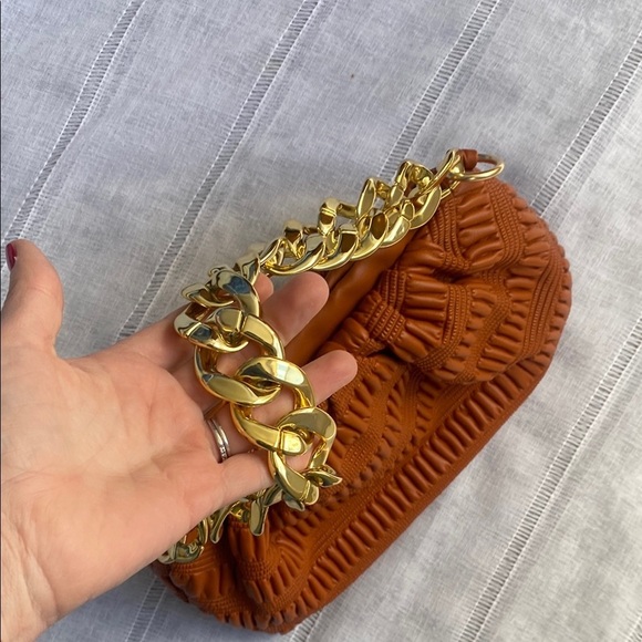 Gaza Gold Chain Orange Textured Shoulder Bag. - Picture 5 of 12